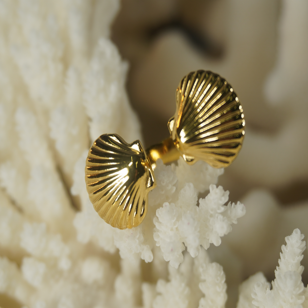 FAN SHELL DOUBLE HEADER GOLD RING - The Sea Nymphs