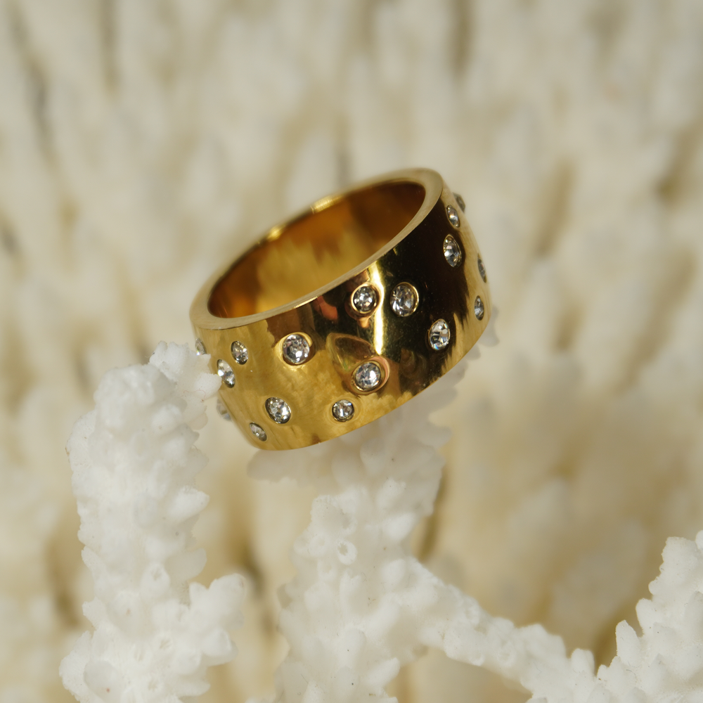 DOTTY GOLD RING - The Sea Nymphs