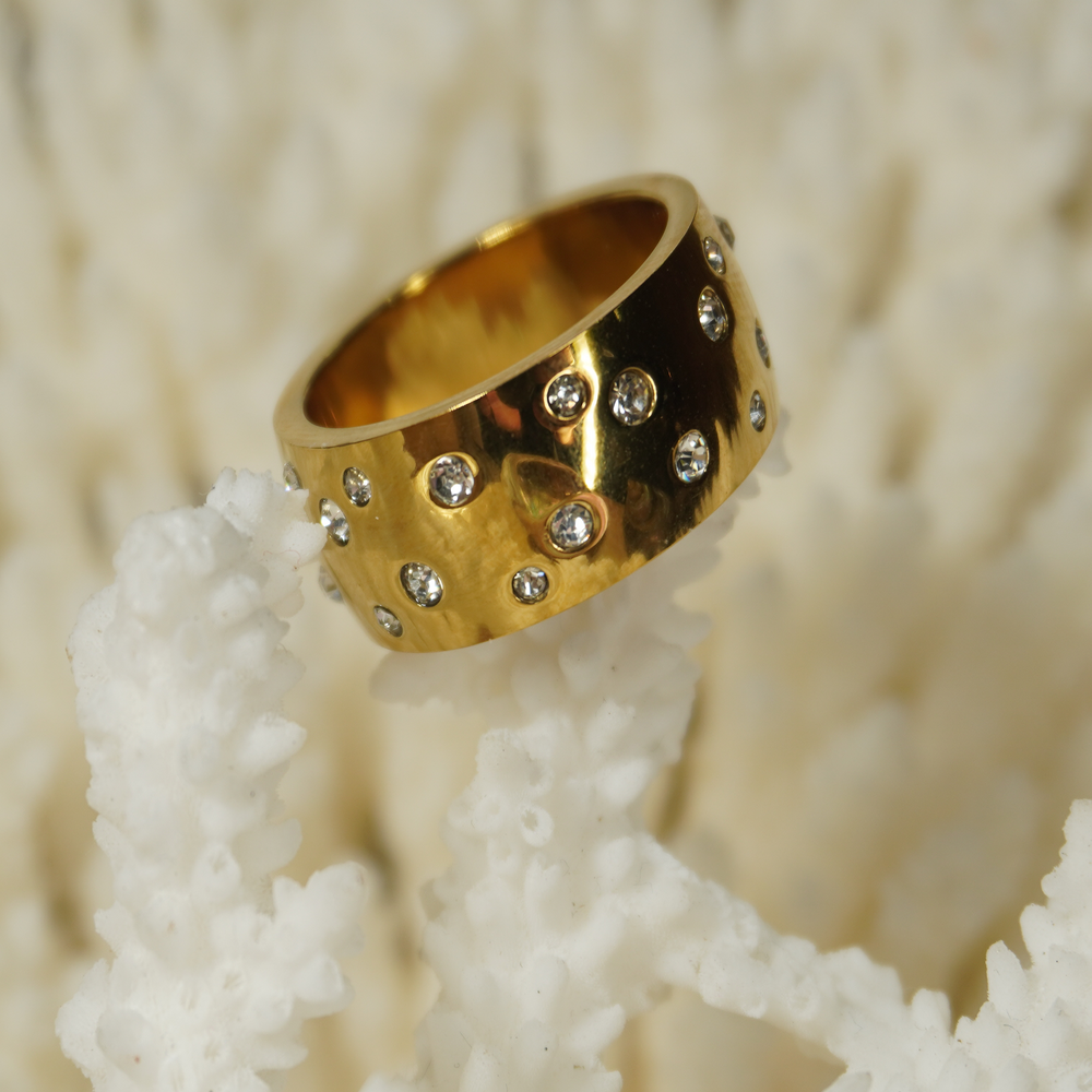 DOTTY GOLD RING - The Sea Nymphs