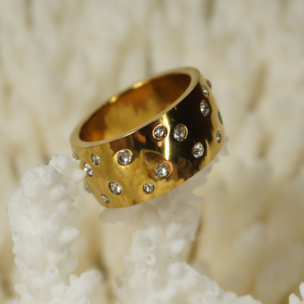 DOTTY GOLD RING - The Sea Nymphs
